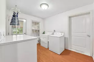 205 N Ave E, Elgin, TX 78621 - Photo 21