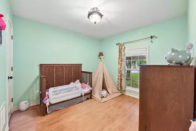 205 N Avenue E, Elgin, TX 78621 - Photo 19