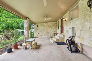 205 N Ave E, Elgin, TX 78621 - Photo 27