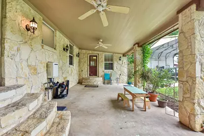 205 N Avenue E, Elgin, TX 78621 - Photo 23
