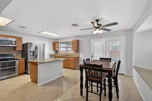 1205 Apollo Cir, Round Rock, TX 78664 - Photo 17