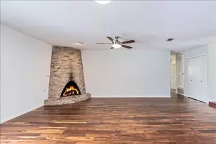 3102 Berrylawn Cir, Austin, TX 78723 - Photo 13