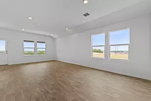 110 Belton Dr, Kyle, TX 78640 - Photo 13