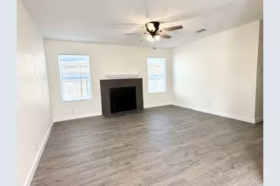 6809 Bitteroot Trail, Austin, TX 78744 - Photo 9