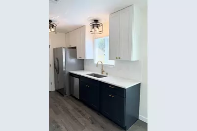 6809 Bitteroot Trail, Austin, TX 78744 - Photo 5