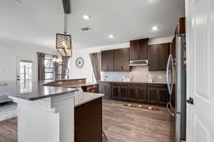 205 E Travers Stake Trail, Elgin, TX 78621 - Photo 7