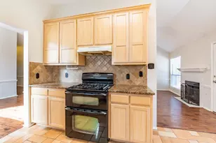 304 Mesa Verde St, Cedar Park, TX 78613 - Photo 9