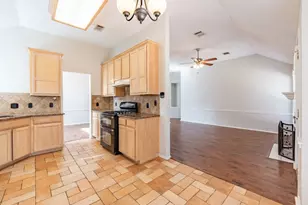 304 Mesa Verde St, Cedar Park, TX 78613 - Photo 7