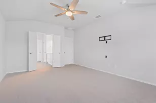 8017 Flintlock Cir, Lago Vista, TX 78645 - Photo 13