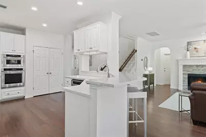 9805 Drip Rock Lane, Austin, TX 78730 - Photo 15