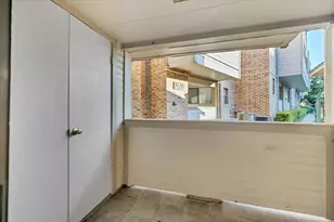 2500 Burleson Rd, Austin, TX 78741 - Photo 15