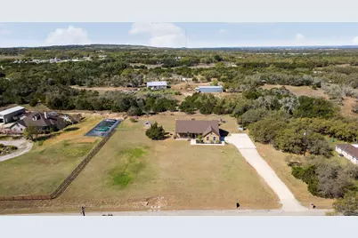 463 Beauchamp Road, Dripping Springs, TX 78620 - Photo 35