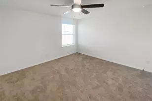 152 Josey Wales Dr, Jarrell, TX 76537 - Photo 23