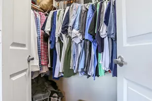 910 W 25th St, Austin, TX 78705 - Photo 7