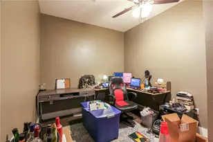 910 W 25th St, Austin, TX 78705 - Photo 19