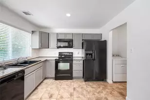 1302 Cedar Park Dr, Cedar Park, TX 78613 - Photo 9