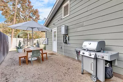 2108 Wooten Drive, Austin, TX 78757 - Photo 13