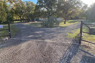 1036 Sherrill Ln, Lexington, TX 78947 - Photo 31