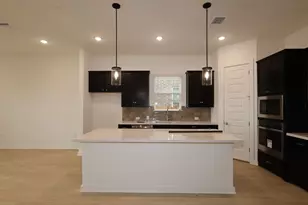 2020 Lolo Ln, Leander, TX 78641 - Photo 5