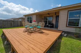 101 Hawkins Ln, Jarrell, TX 76537 - Photo 3