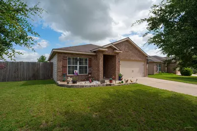 101 Hawkins Lane, Jarrell, TX 76537 - Photo 1