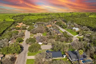 417 Oak Ridge Dr, San Marcos, TX 78666 - Photo 35