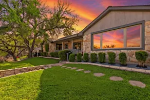 417 Oak Ridge Dr, San Marcos, TX 78666 - Photo 3