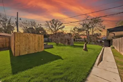 417 Oak Ridge Drive, San Marcos, TX 78666 - Photo 29