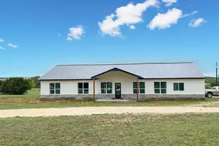 720 County Rd 2337, Lampasas, TX 76550 - Photo 3