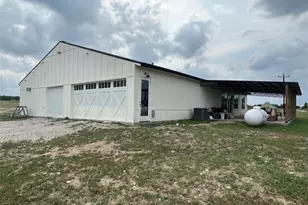 720 County Rd 2337, Lampasas, TX 76550 - Photo 23