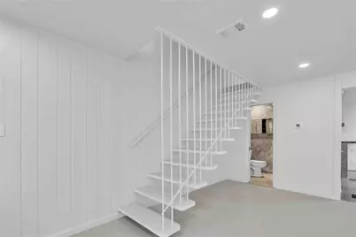 5210 Woodrow Avenue, Austin, TX 78756 - Photo 5