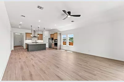 6916 Cliff Rose Drive, Spicewood, TX 78669 - Photo 5