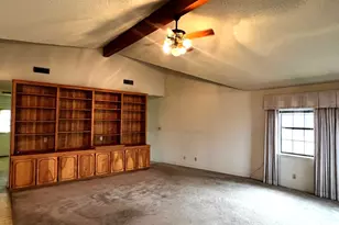 180 Steven Ct, La Grange, TX 78945 - Photo 3