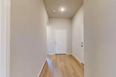 9201 Corvallis Drive, Austin, TX 78747 - Photo 21