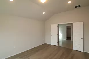 9201 Corvallis Dr, Austin, TX 78747 - Photo 7