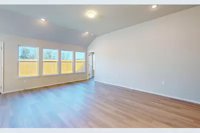 9201 Corvallis Drive, Austin, TX 78747 - Photo 9