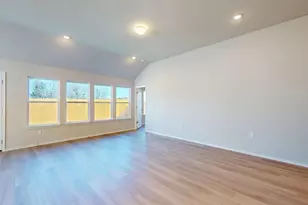 9201 Corvallis Dr, Austin, TX 78747 - Photo 9