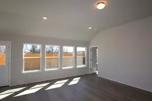 9201 Corvallis Dr, Austin, TX 78747 - Photo 5