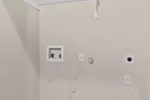 7502 Lazy Creek Dr, Austin, TX 78724 - Photo 15