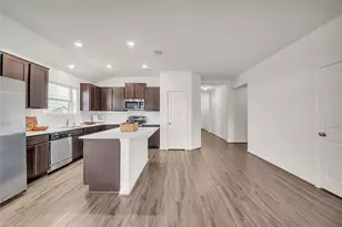 119 Esparza Dr, Bastrop, TX 78602 - Photo 5