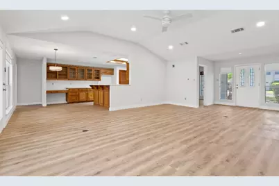10504 Loring Drive, Austin, TX 78750 - Photo 7