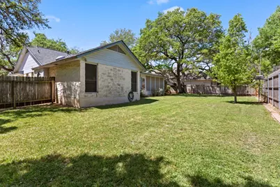 10504 Loring Drive, Austin, TX 78750 - Photo 33