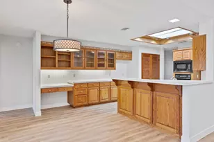 10504 Loring Dr, Austin, TX 78750 - Photo 9