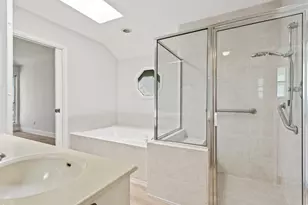 10504 Loring Dr, Austin, TX 78750 - Photo 19