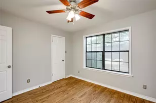 13102 Villa Park Dr, Austin, TX 78729 - Photo 21