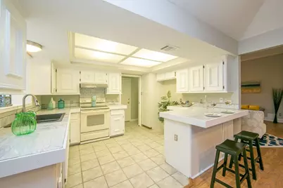 13102 Villa Park Drive, Austin, TX 78729 - Photo 9