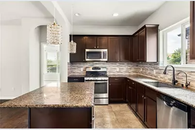 3451 Mayfield Ranch Boulevard #236, Round Rock, TX 78681 - Photo 5