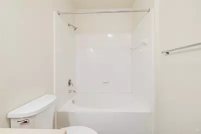 8515 S Interstate 35 Road #10214, Austin, TX 78744 - Photo 5