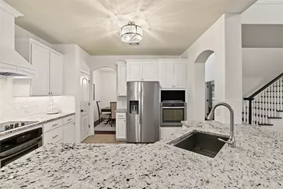 842 Sunfish Street, Lakeway, TX 78734 - Photo 13