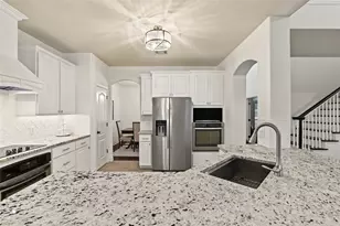 842 Sunfish St, Lakeway, TX 78734 - Photo 13